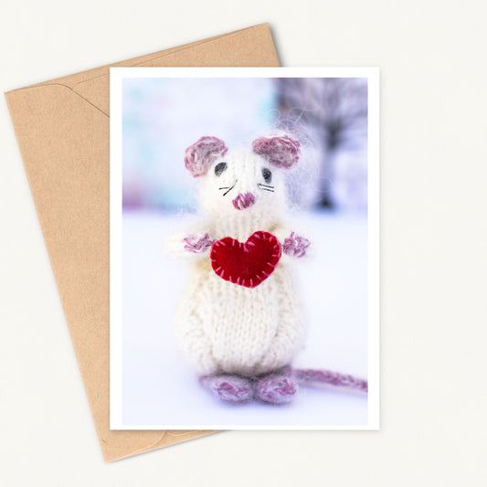 Mothers Day Greeting Card Mouse with a Heart, Envelopes included