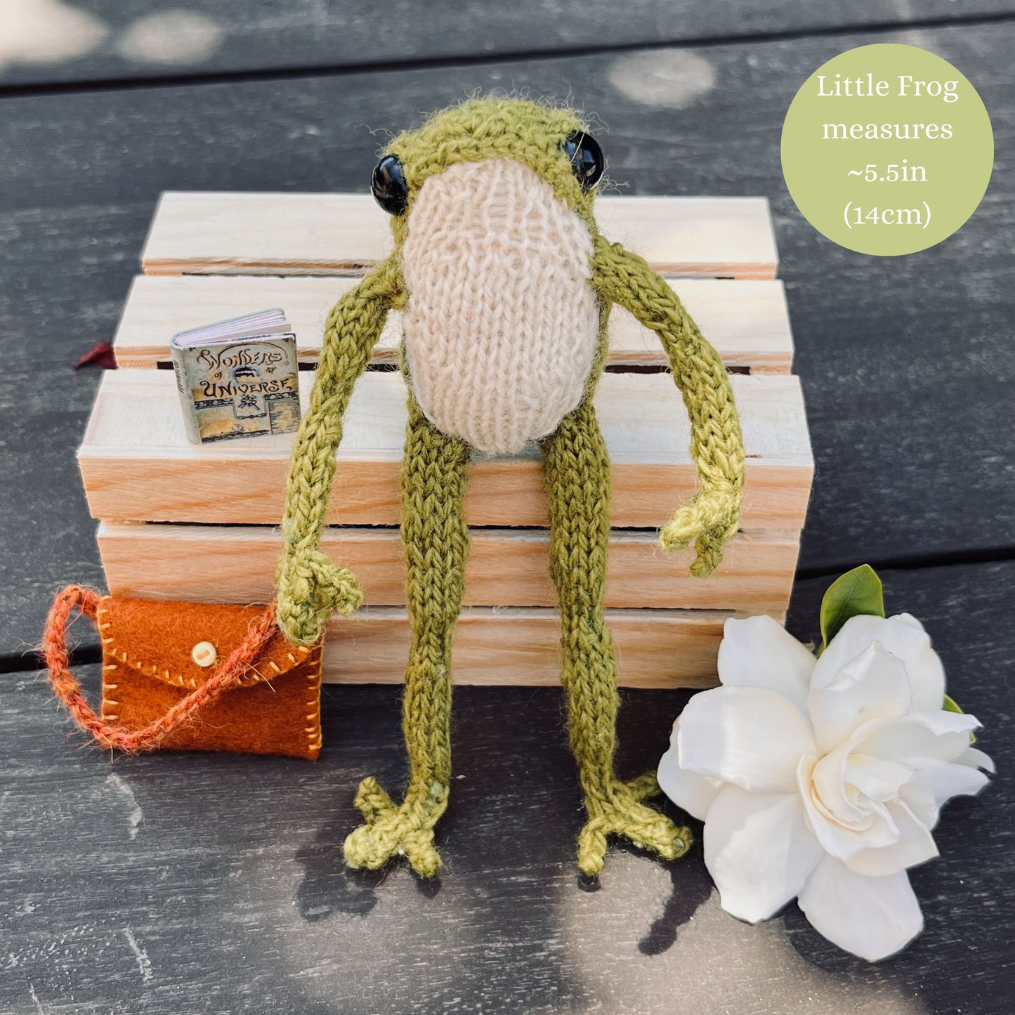 Cute Knit Frog, Amigurumi Woodland Creature